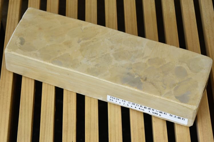 天然砥石 三河白名倉砥石三河砥石中砥石超特価 天然砥石 三河白名倉砥石三河砥石中砥石超特価
